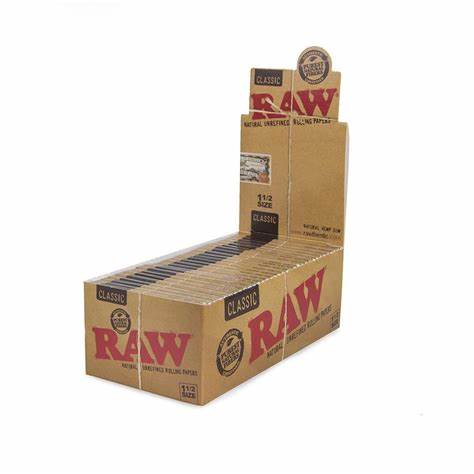 Raw Classic 1 1/2 Rolling Papers